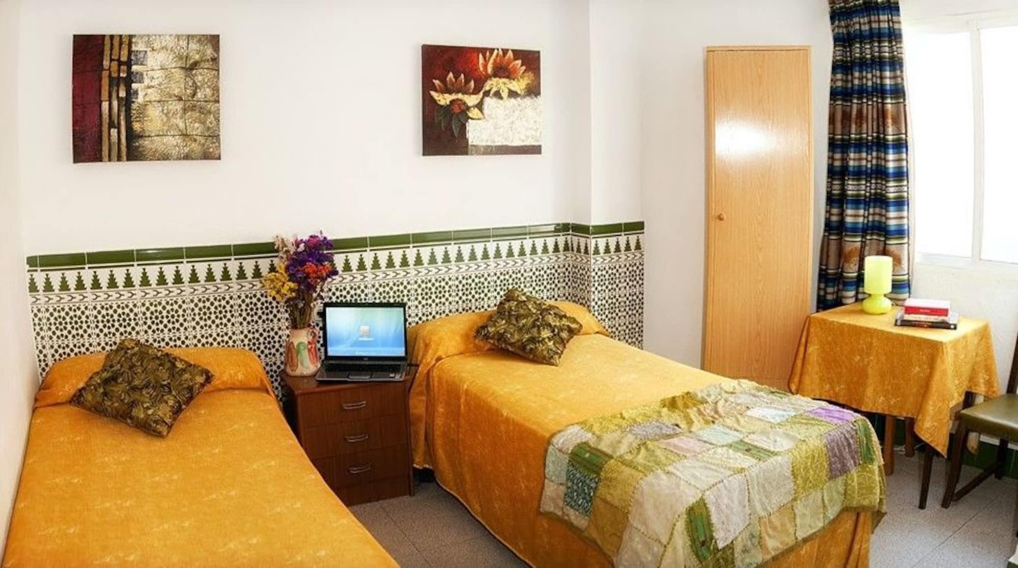 Hostal Estacion Almería Exteriör bild