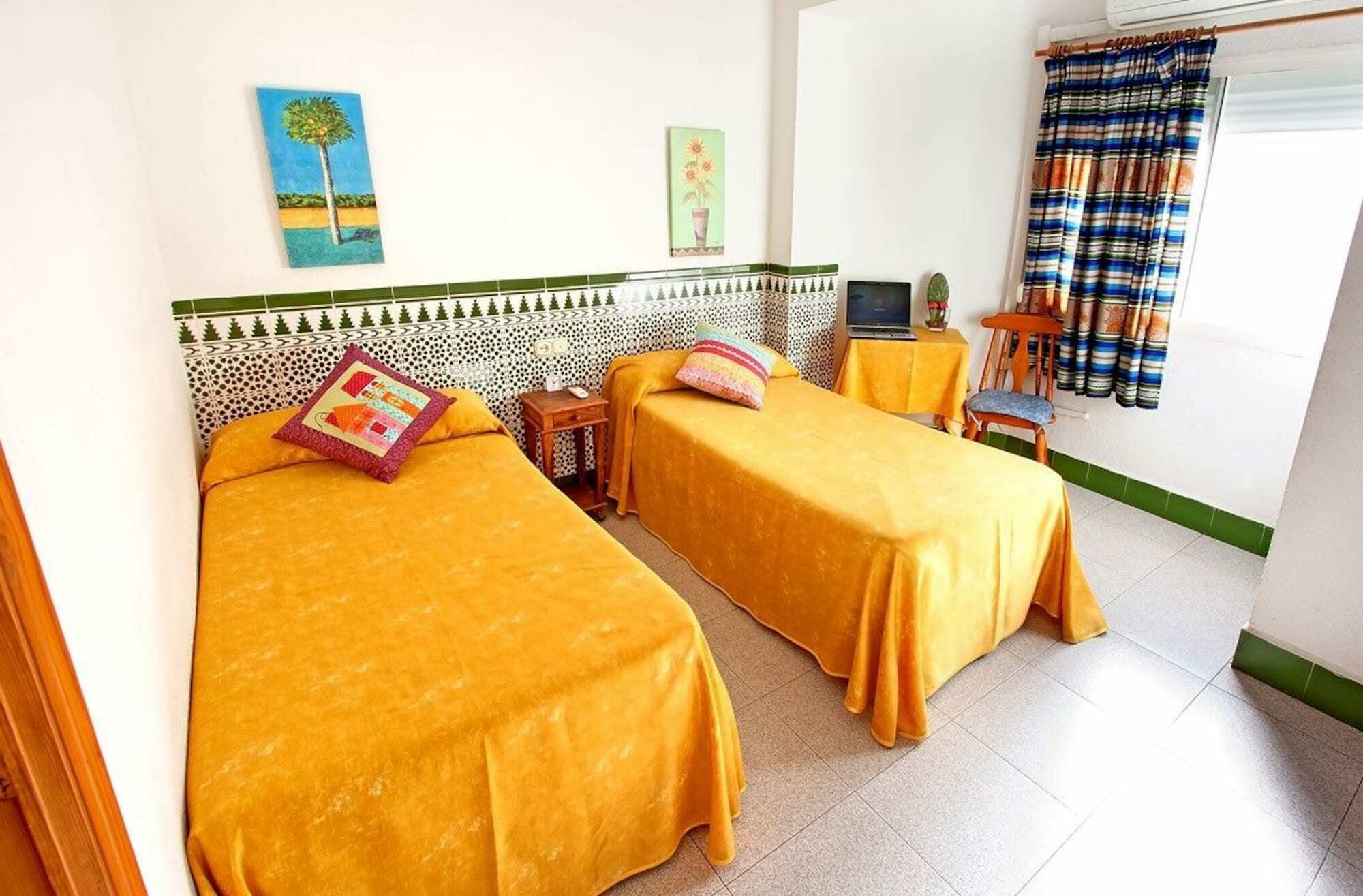 Hostal Estacion Almería Exteriör bild